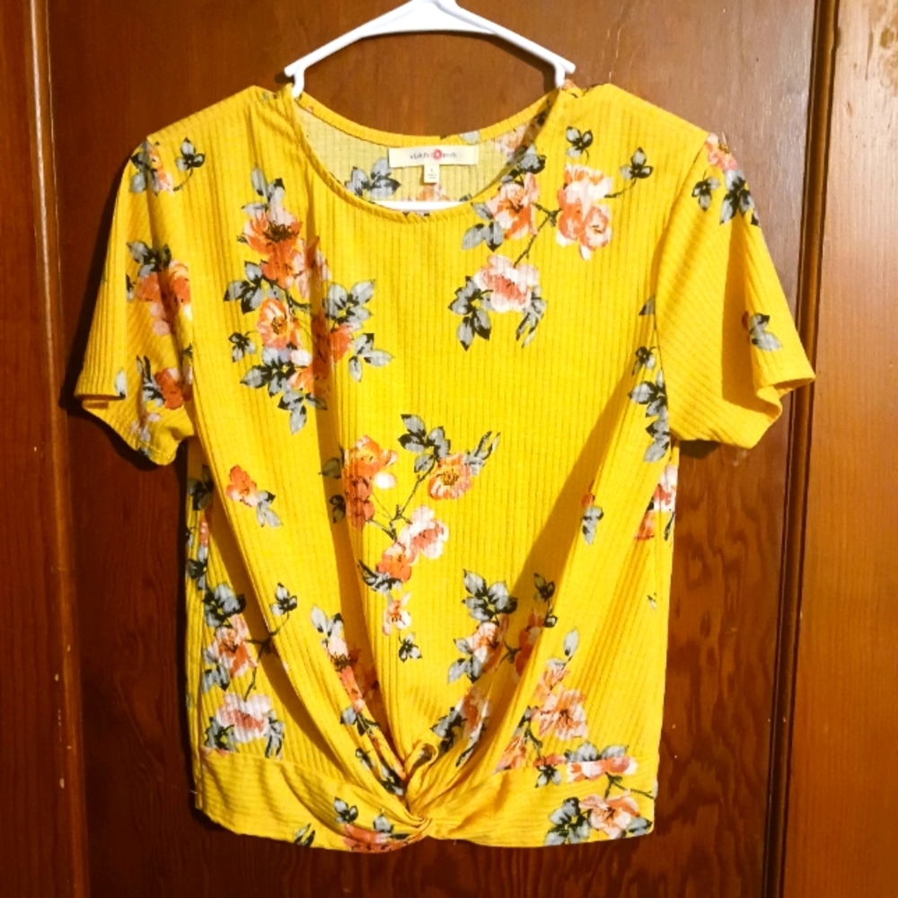 Yellow flower shirt